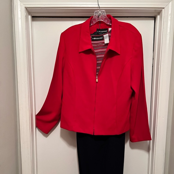 3/pc red/blue pantsuit with shell blouse - Picture 2 of 3